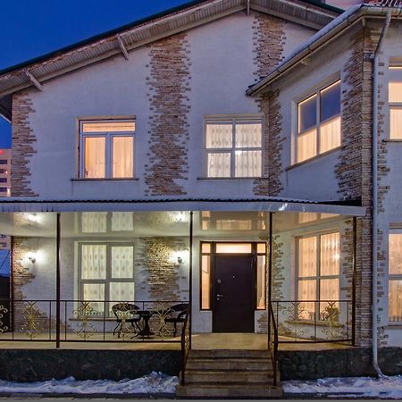 Centre Hostel Бишкек Екстериор снимка